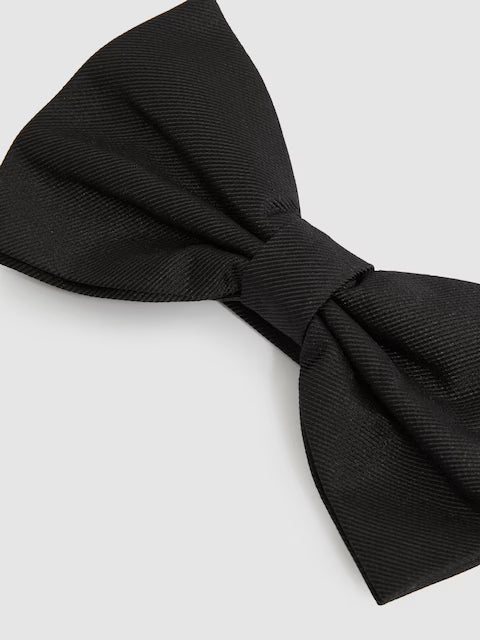 Boyle Grosgrain Silk Bow Tie in Black