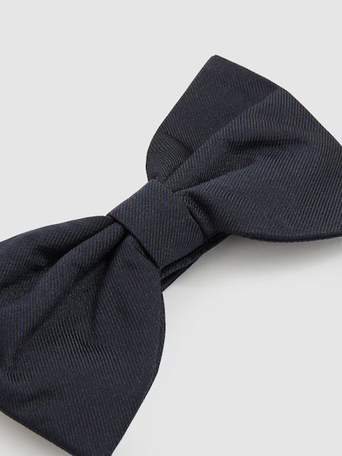Boyle Grosgrain Silk Bow Tie in Dark Navy